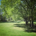 Casa de hóspedes La Maison D Ines And Ugolin & Baccarat