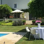 La Maison D Ines And Ugolin &