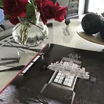 La Maison D Ines And Ugolin & Casa de hóspedes