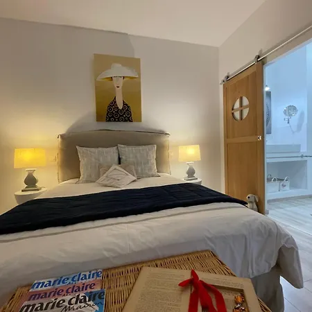 La Maison D Ines And Ugolin & Pensionat 5*