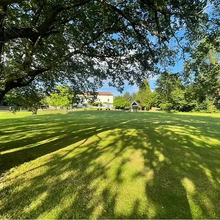 Casa de hóspedes La Maison D Ines And Ugolin & Baccarat