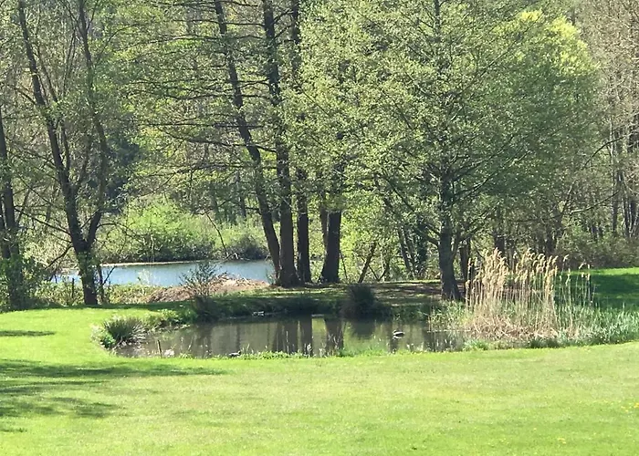 게스트하우스 La Maison D Ines And Ugolin & 4*