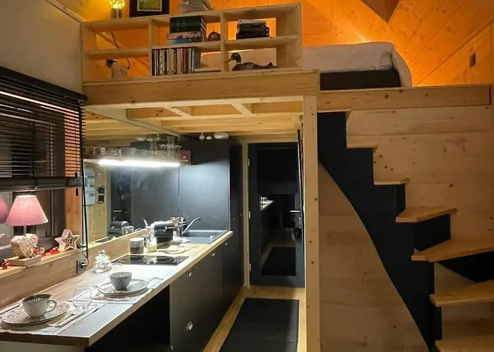 La Maison D Ines And Ugolin & 게스트하우스