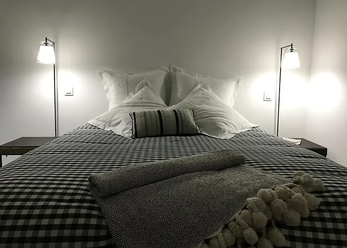 게스트하우스 La Maison D Ines And Ugolin &