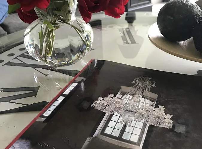 La Maison D Ines And Ugolin & 게스트하우스