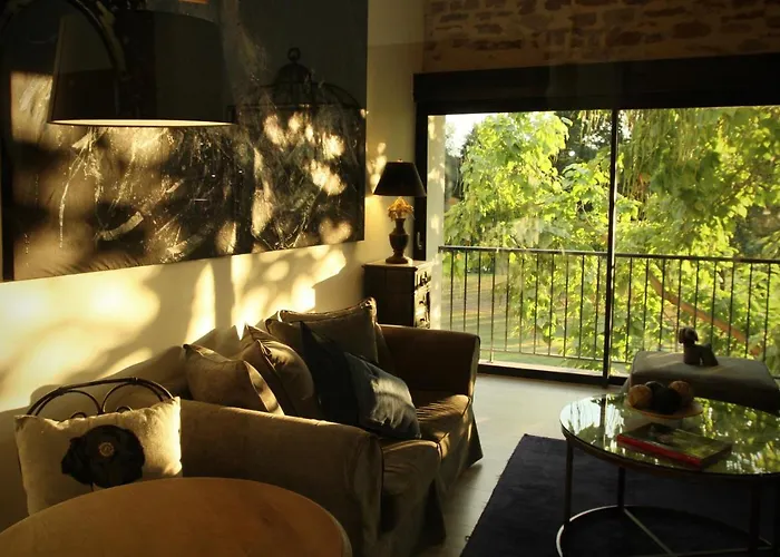 게스트하우스 La Maison D Ines And Ugolin & 바카라